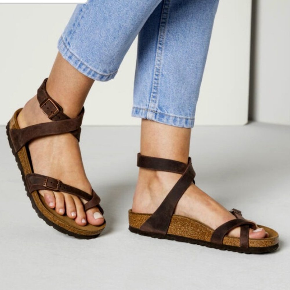 Birkenstock Yara in color Habana